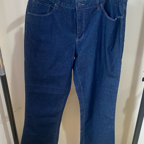 Laura Scott - Picture 3 of 7